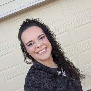 Meet your Posher, Janna